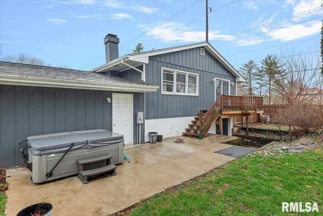 2 Interlacken Road, Springfield, IL 62704