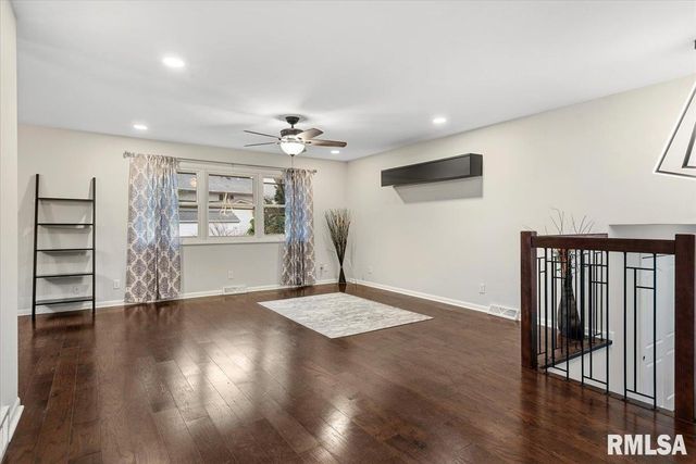 2 Interlacken Road, Springfield, IL 62704