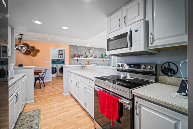 6111 Park Ridge Drive, Centerville, OH 45459