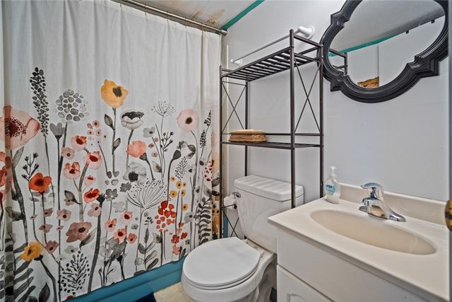 6111 Park Ridge Drive, Centerville, OH 45459