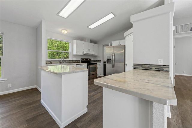 2275 REDSTONE ROAD, North Pole, AK 99705