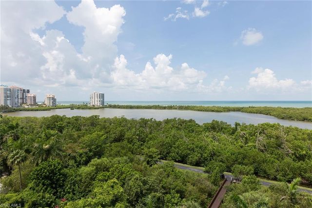 5550 Heron Point DR 802, Naples, FL 34108