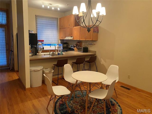 2234 Hickory Street, St Louis, MO 63104