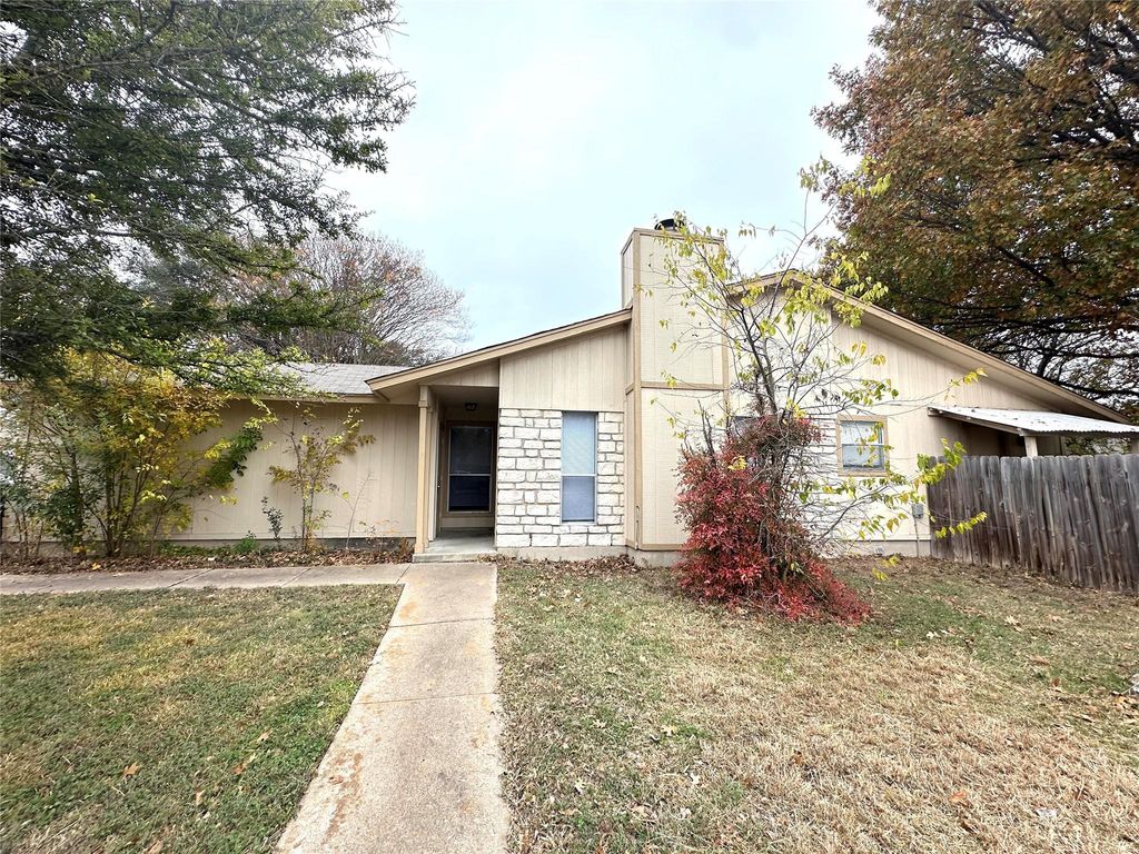 12401 Tree Line DR A, Austin, TX 78729