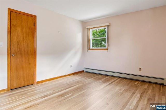 27 - 29 Crystal Street, North Arlington, NJ 07031