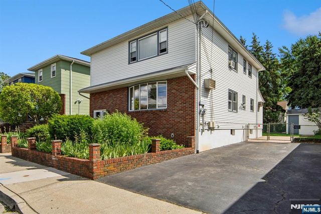 27 - 29 Crystal Street, North Arlington, NJ 07031