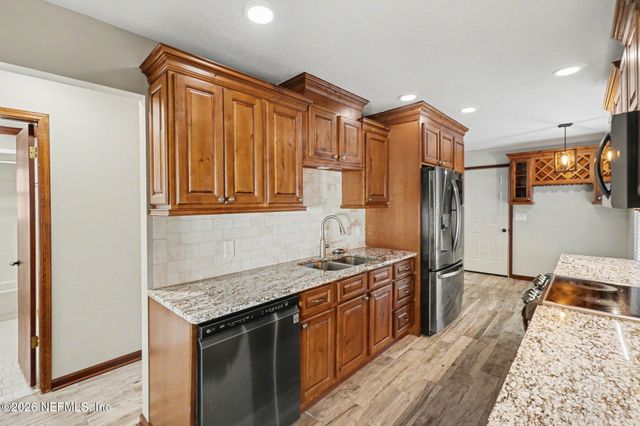 461 KEVIN Drive, Orange Park, FL 32073