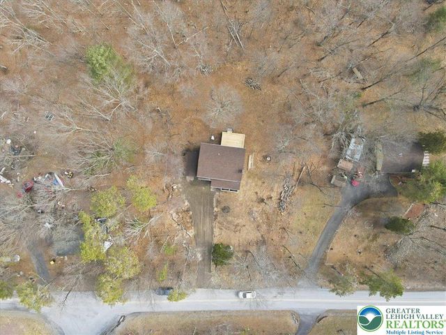142 Towering Court, Chestnuthill Twp, PA 18353
