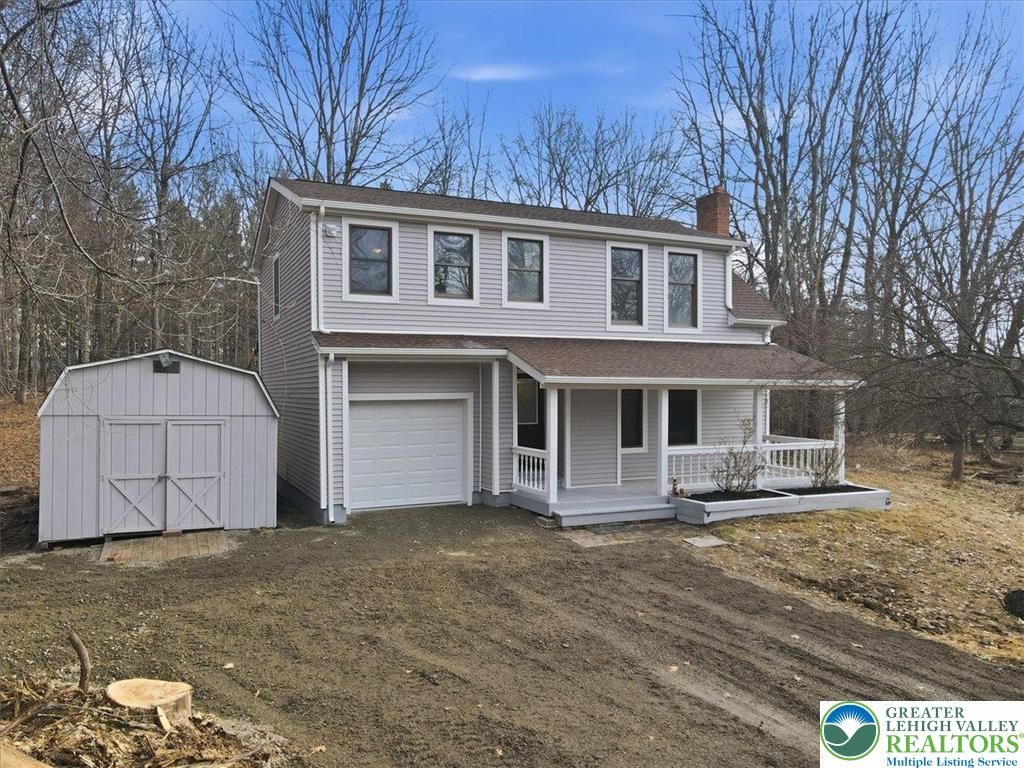 142 Towering Court, Chestnuthill Twp, PA 18353