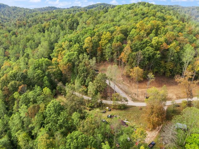 116 Barkers Branch Road, Stanton, KY 40380