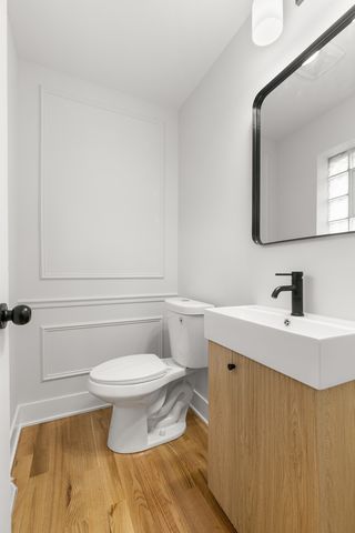 1042 W 109th Place, Chicago, IL 60643