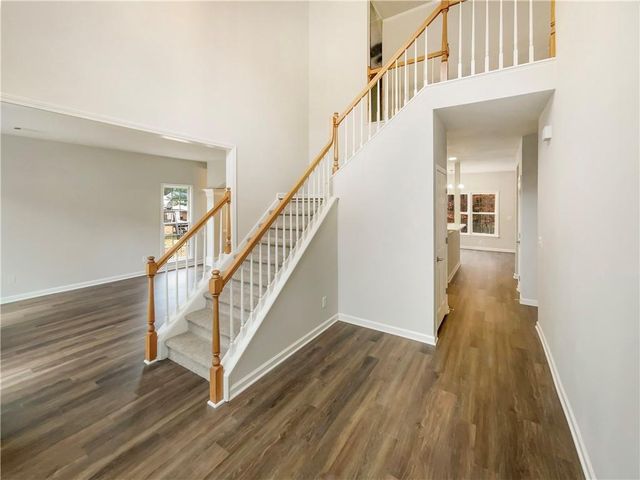 1817 Lake Cove SW Drive, Atlanta, GA 30331