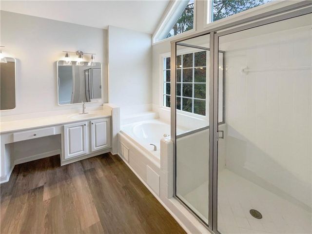 1817 Lake Cove SW Drive, Atlanta, GA 30331