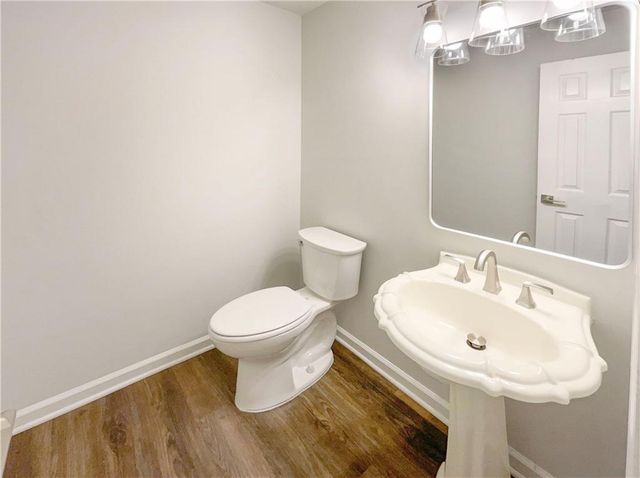 1817 Lake Cove SW Drive, Atlanta, GA 30331