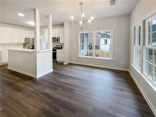 1817 Lake Cove SW Drive, Atlanta, GA 30331