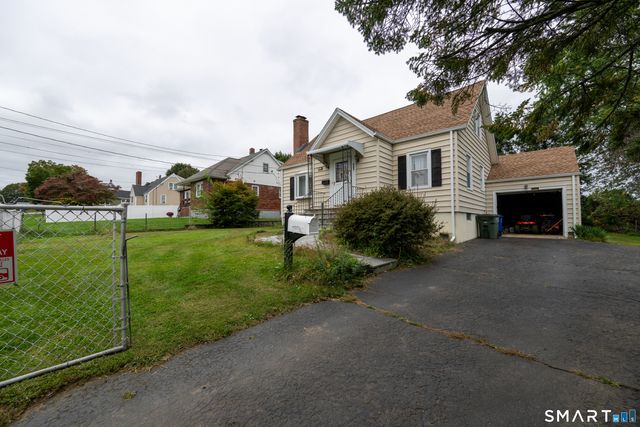 286 Sylvan Street, Bridgeport, CT 06606