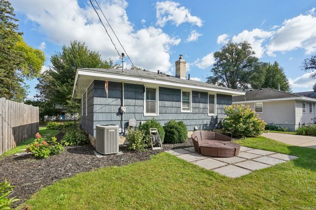 2704 Alabama Avenue S, Saint Louis Park, MN 55416