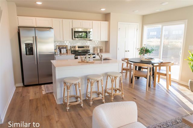 1104 Sunflower Lane, Pella, IA 50219