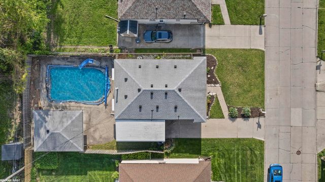 22430 Milner Street, Saint Clair Shores, MI 48081
