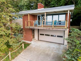 125 E Lake Front Drive, Beverly Shores, IN 46301