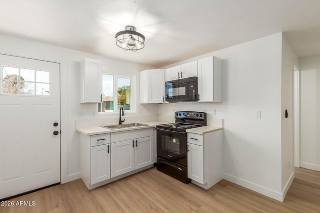 1743 W VERDE Lane, Phoenix, AZ 85015