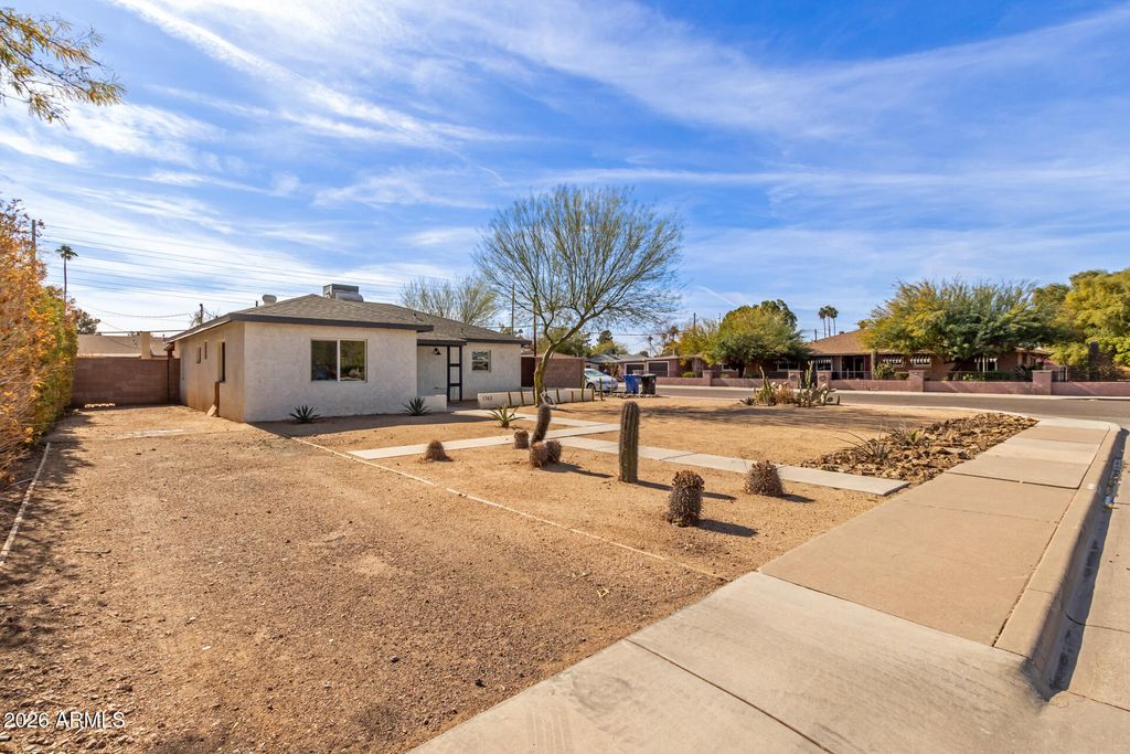 1743 W VERDE Lane, Phoenix, AZ 85015 — photo 2