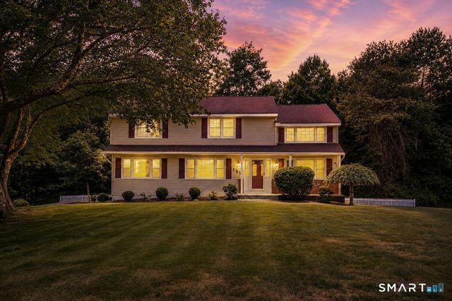 152 Holmes Road, Ridgefield, CT 06877