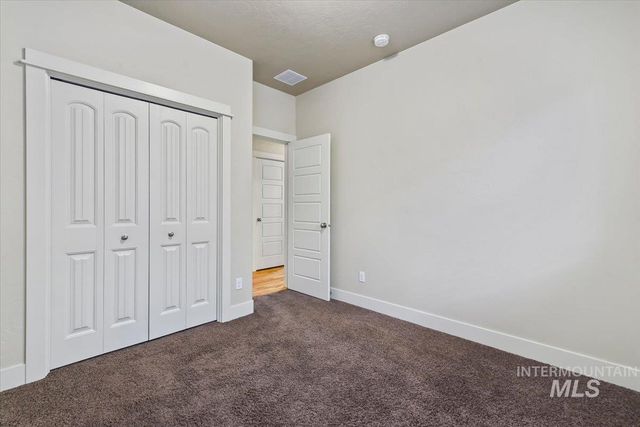 6374 W Mystic Cove Place, Garden City, ID 83714