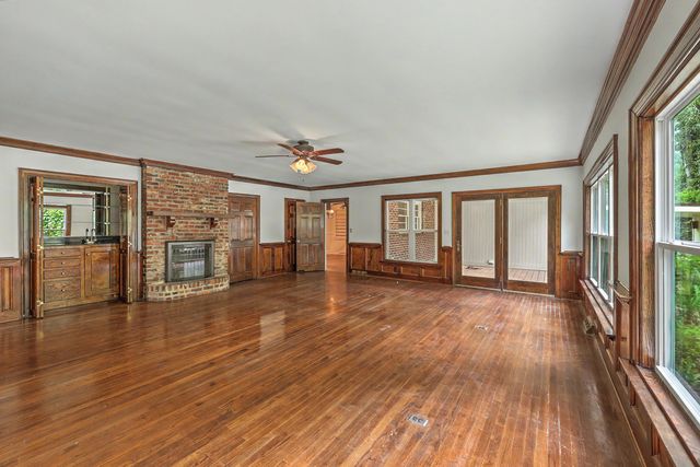 1611 Bacons Bridge Road, Summerville, SC 29485