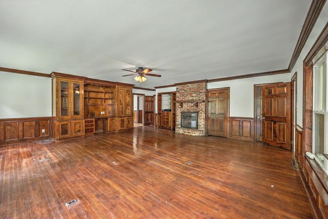 1611 Bacons Bridge Road, Summerville, SC 29485