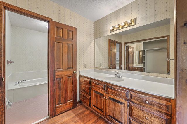 1611 Bacons Bridge Road, Summerville, SC 29485