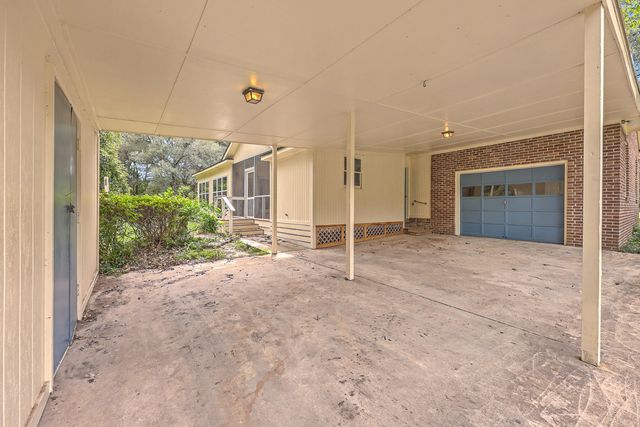 1611 Bacons Bridge Road, Summerville, SC 29485
