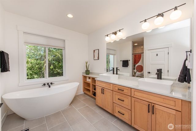 2154 Doe Run Road, Sequim, WA 98382