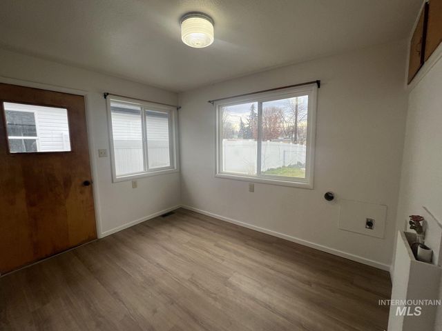 417 W 5th Ave, Jerome, ID 83338