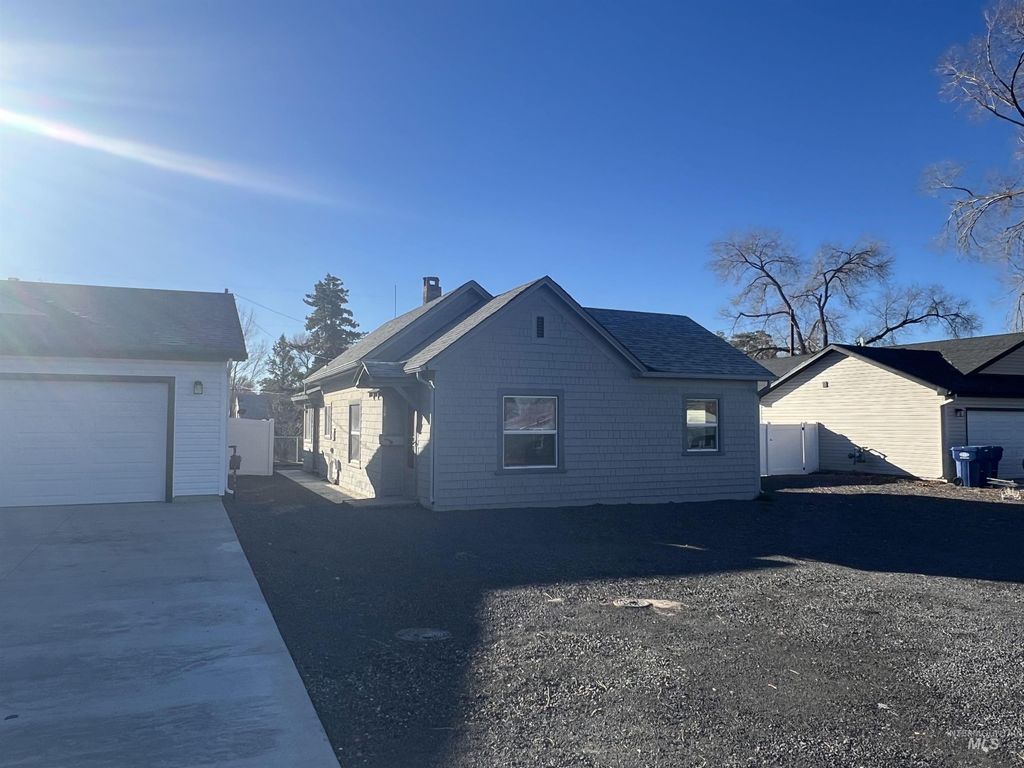 417 W 5th Ave, Jerome, ID 83338