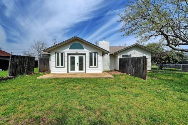 602 Apache TRL, Leander, TX 78641