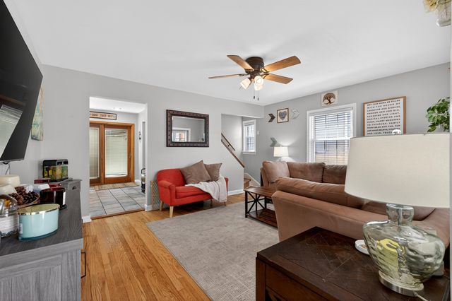 70 WEST 3RD ST, Bayonne, NJ 07002
