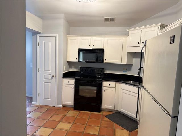 422 Arrowhead Trail, Canton, GA 30114