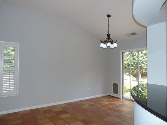 422 Arrowhead Trail, Canton, GA 30114