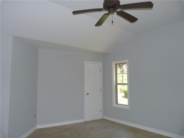 422 Arrowhead Trail, Canton, GA 30114