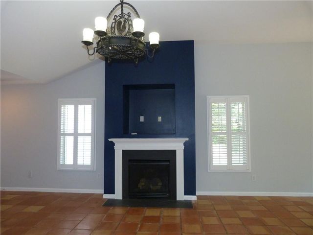 422 Arrowhead Trail, Canton, GA 30114