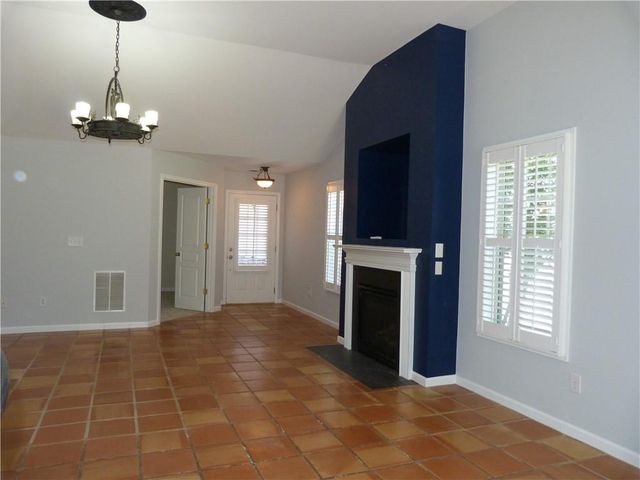 422 Arrowhead Trail, Canton, GA 30114