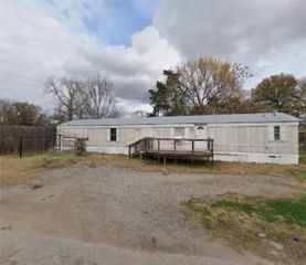 1106 Hoston Road, Bryan, TX 77807