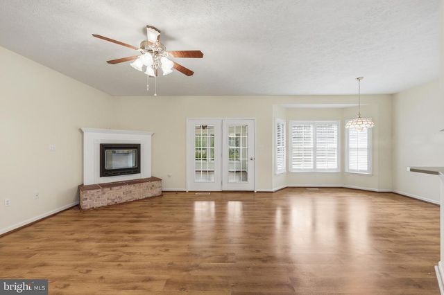 107 PALACE CT, Inwood, WV 25428