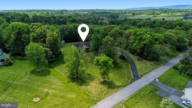107 PALACE CT, Inwood, WV 25428