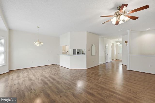 107 PALACE CT, Inwood, WV 25428