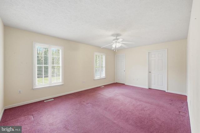 107 PALACE CT, Inwood, WV 25428