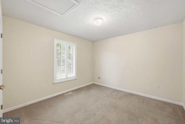107 PALACE CT, Inwood, WV 25428
