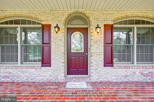 107 PALACE CT, Inwood, WV 25428