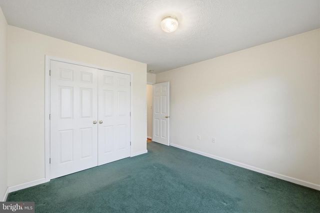 107 PALACE CT, Inwood, WV 25428